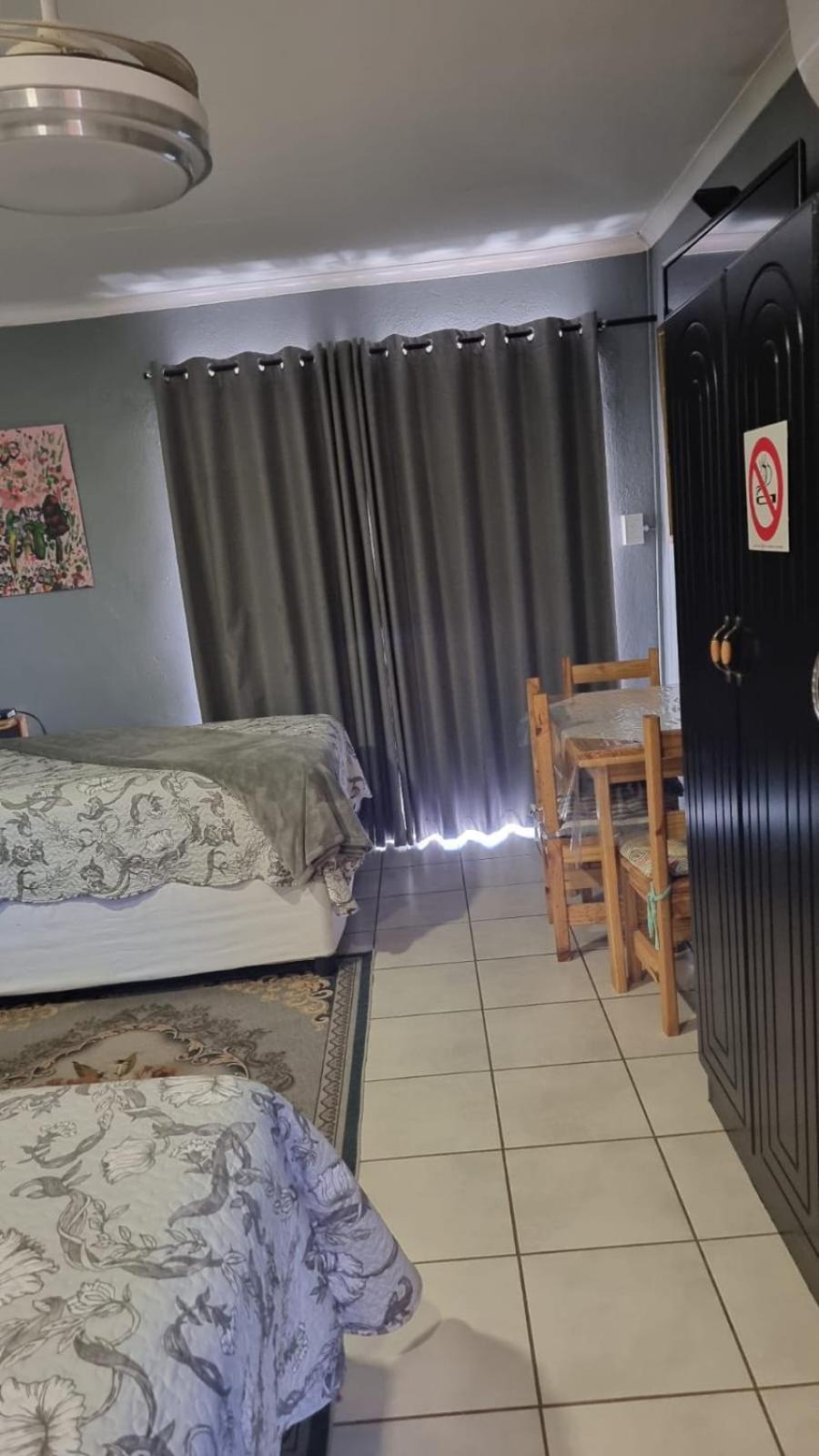 Kol-in Self Catering Apartment *