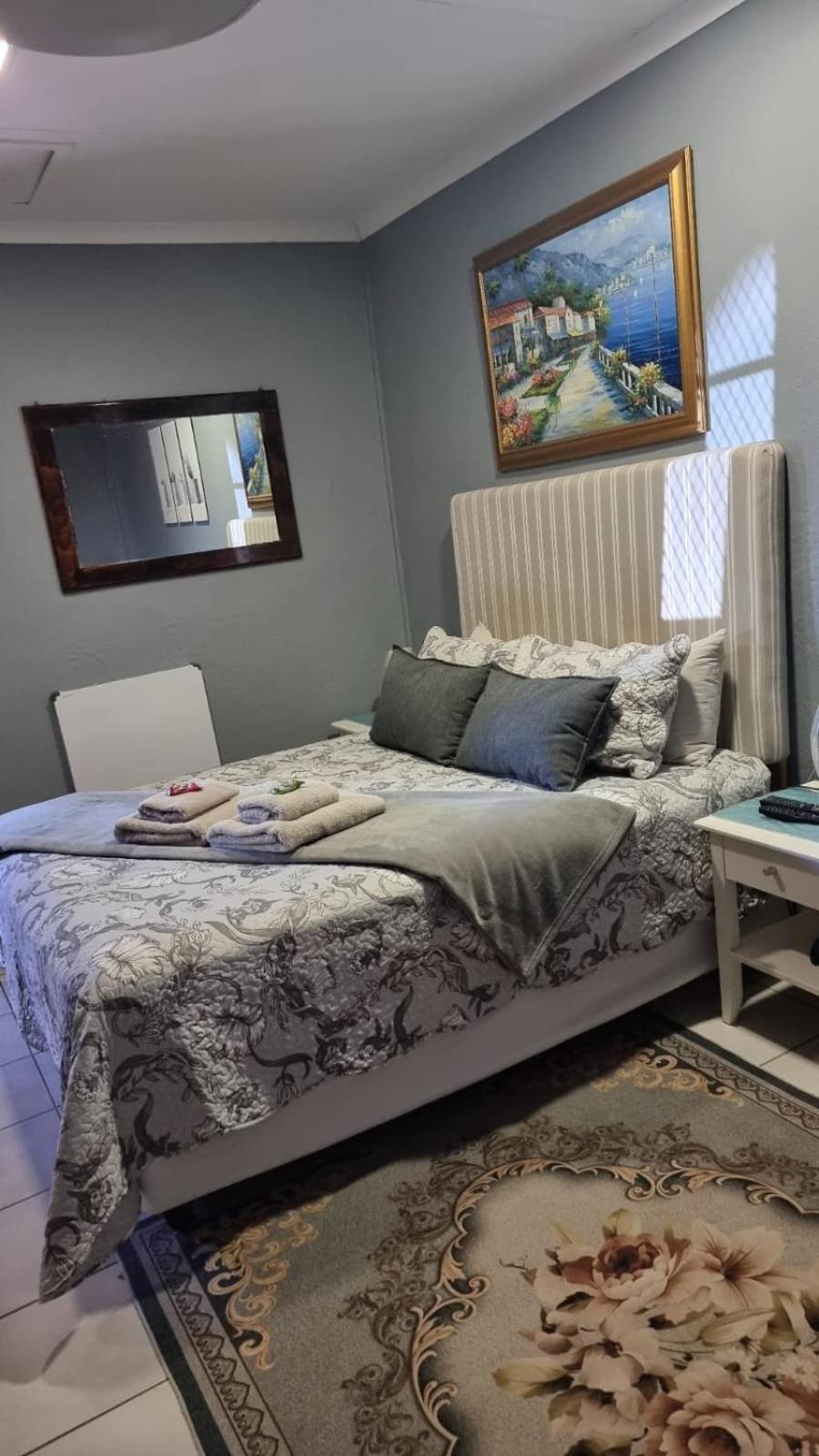 Kol-in Self Catering Apartment
